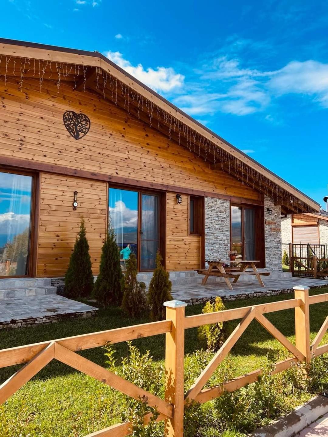 Mountain Villa Jordan- With Jacuzzi Razłog Zewnętrze zdjęcie